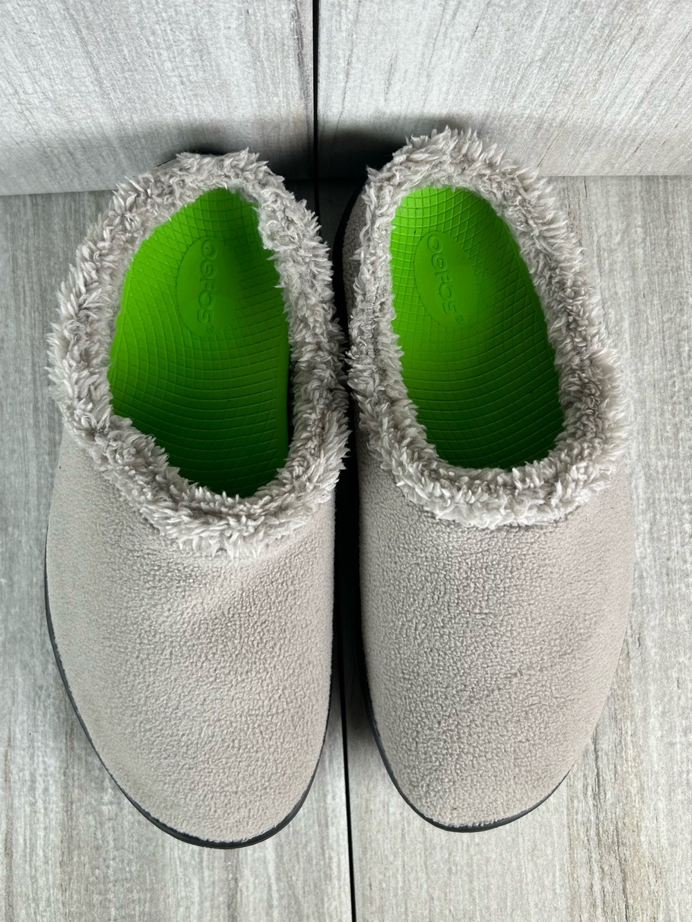 WORN 1X OOFOS OOcoozie Slip-On Clog in Light Gray with Black Sole Men's Size 9 - Picture 7 of 11
